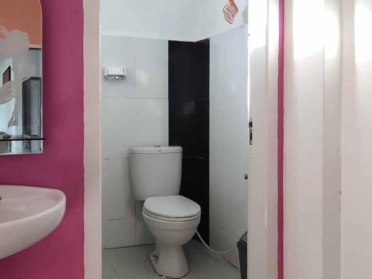 Hotel Ananda Syariah Redpartner Bukittinggi Kültér fotó