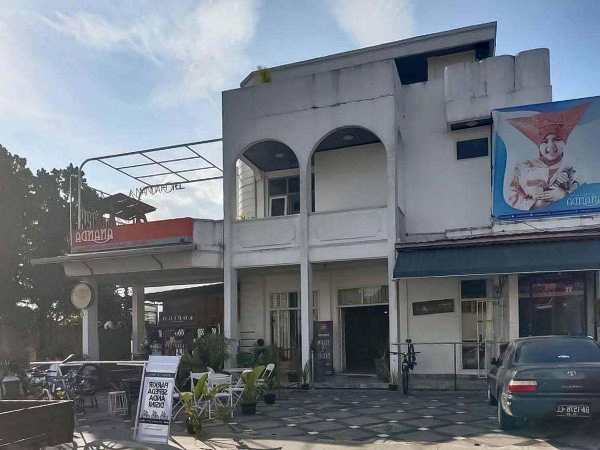 Hotel Ananda Syariah Redpartner Bukittinggi Kültér fotó